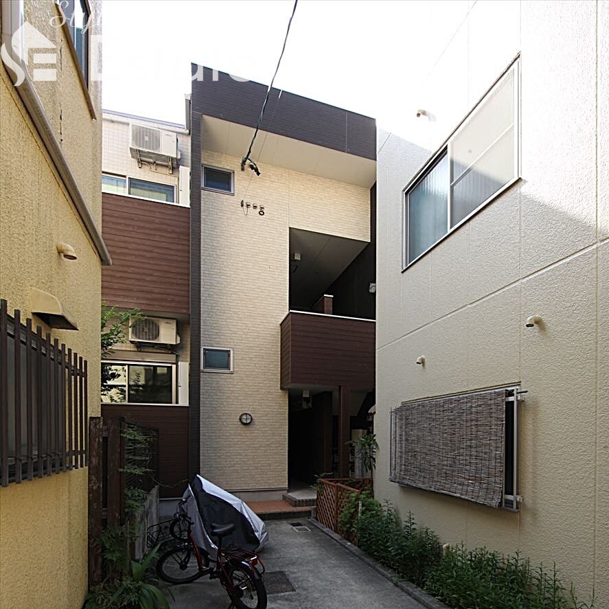 グルージャ黒門の物件外観写真