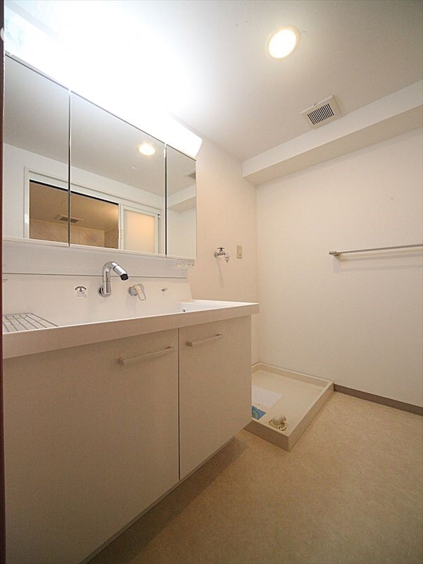 尼ケ坂駅 徒歩9分 3階の物件内観写真