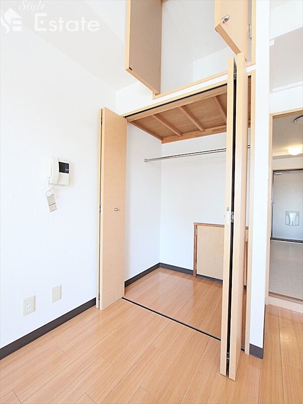 びい６植田の物件内観写真