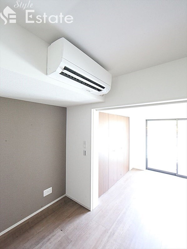 ザ・シンフォニア新栄の物件内観写真