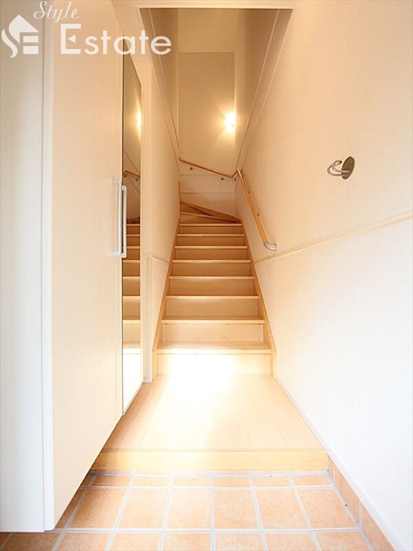 ヒルパーク ハウスの物件内観写真