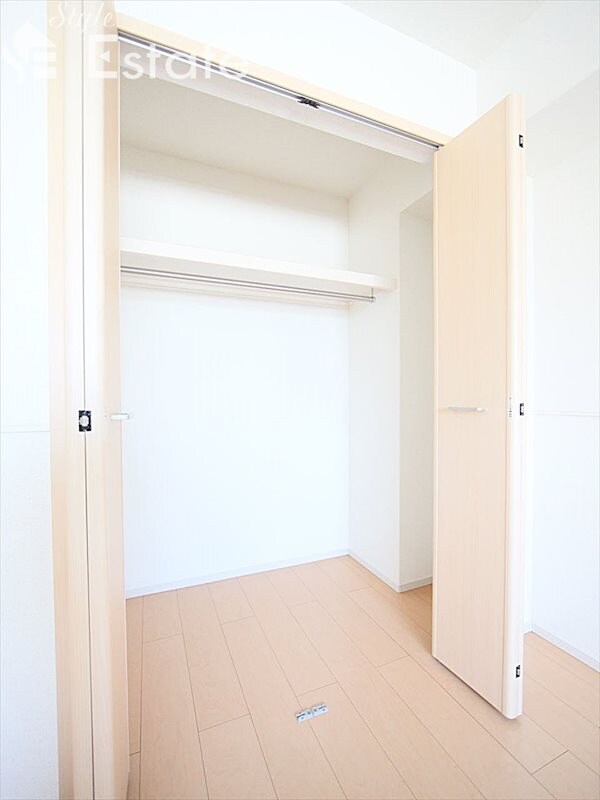 ヒルパーク ハウスの物件内観写真