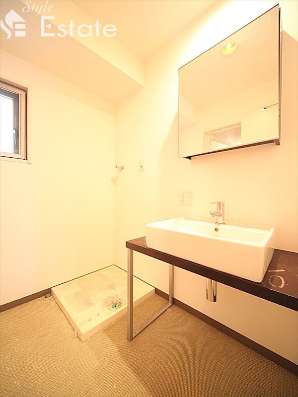 エルミタージュ新栄の物件内観写真