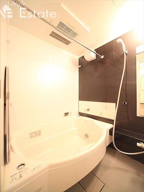 エルミタージュ新栄の物件内観写真