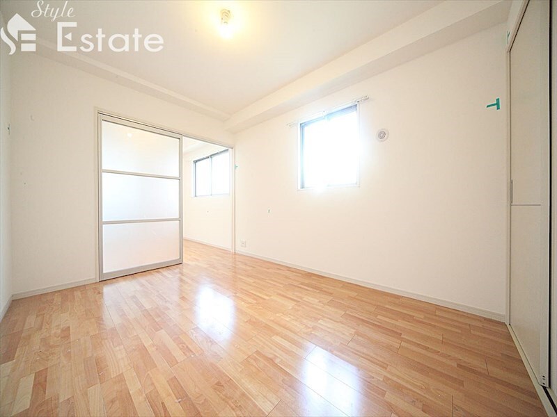 エルミタージュ新栄の物件内観写真