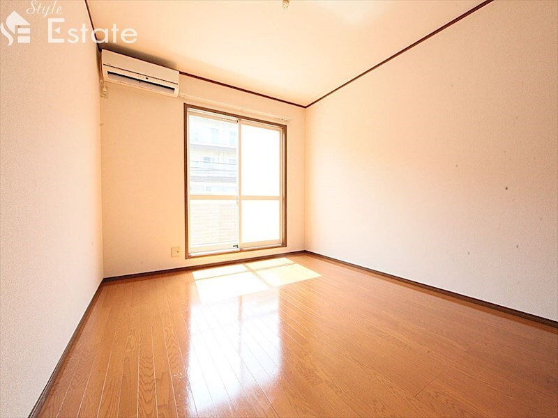 ロイヤル塩釜の物件内観写真