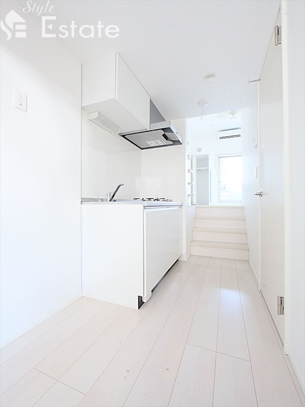 プライム下坂の物件内観写真