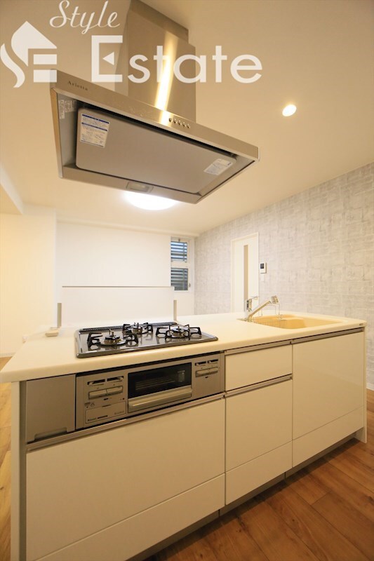 フローレスタナベの物件内観写真