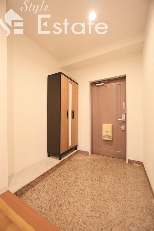 フローレスタナベの物件内観写真