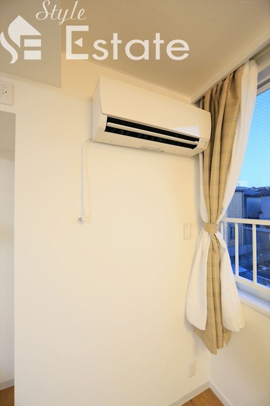 フローレスタナベの物件内観写真