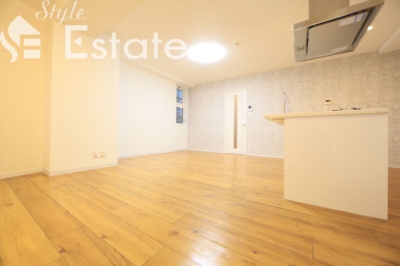 フローレスタナベの物件内観写真