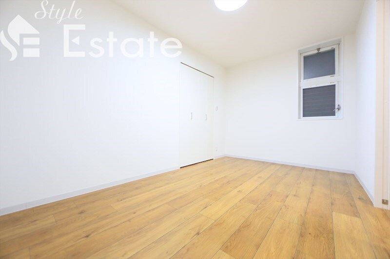 フローレスタナベの物件内観写真