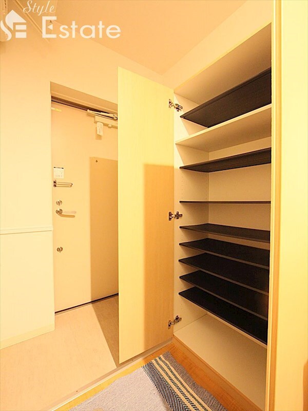 Casa Avenue Tsurumaiの物件内観写真