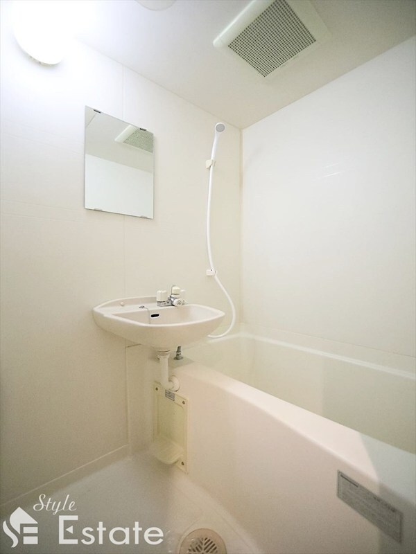 ドール新栄の物件内観写真