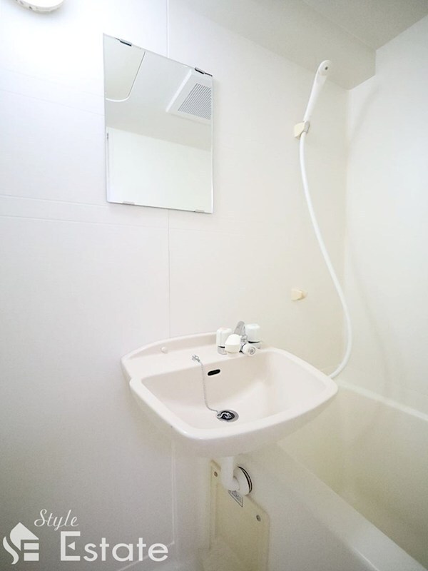 ドール新栄の物件内観写真