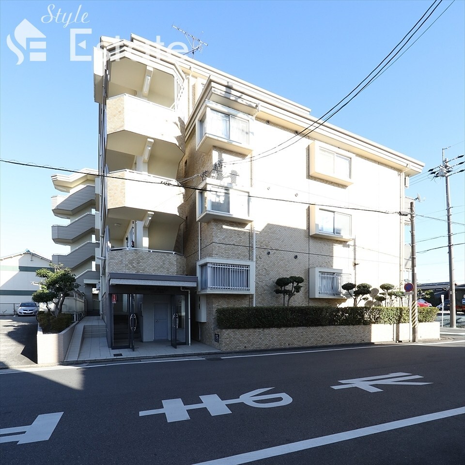 レジデンス明日香の物件外観写真