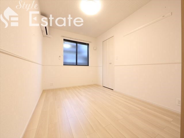 ルーチェコートの物件内観写真