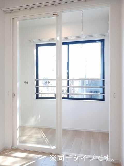 ルーチェコートの物件内観写真