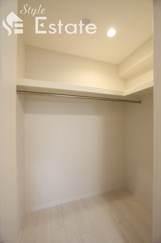 VERITAS SHIRAKANEの物件内観写真