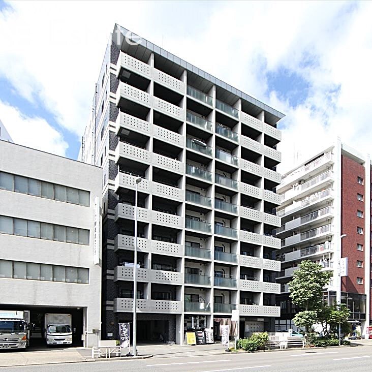 レジディア東桜の物件外観写真