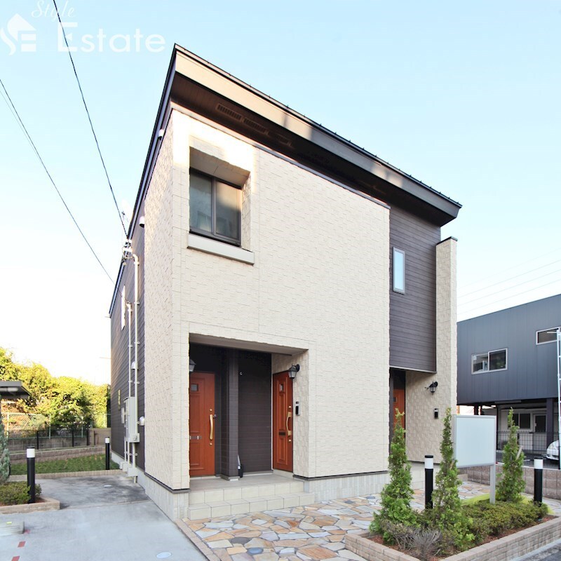 アヴニール陽明の物件外観写真