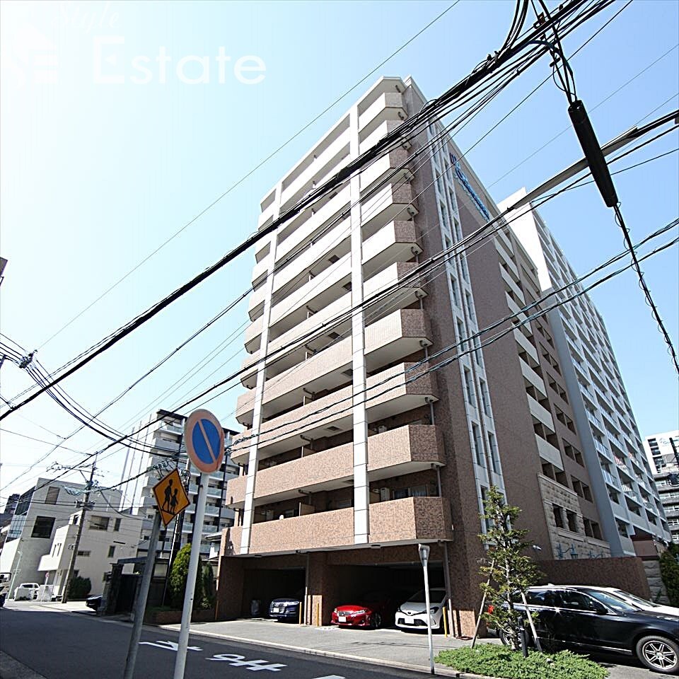 プレサンス桜通り葵の物件外観写真