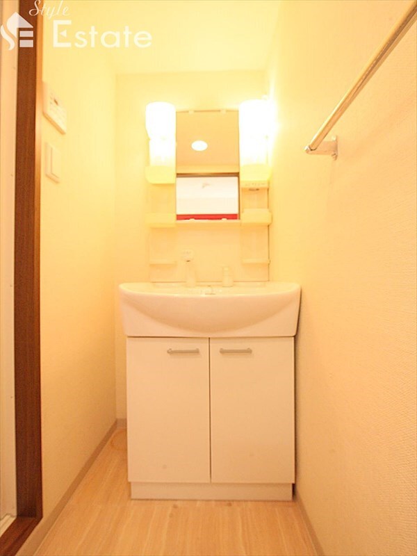 ルミエール山中の物件内観写真