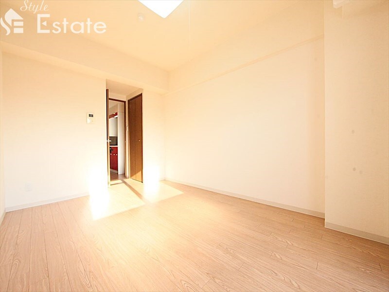 ルミエール山中の物件内観写真