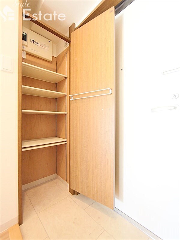 ルミエール山中の物件内観写真