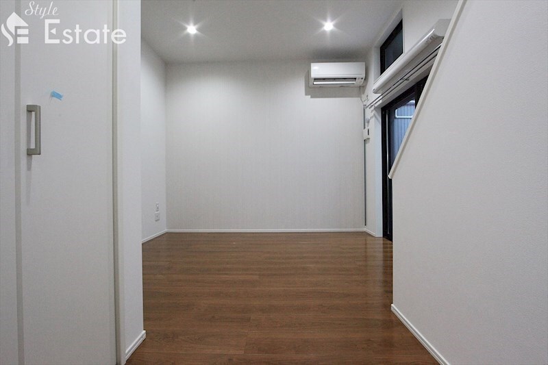 シャンフェルト原の物件内観写真