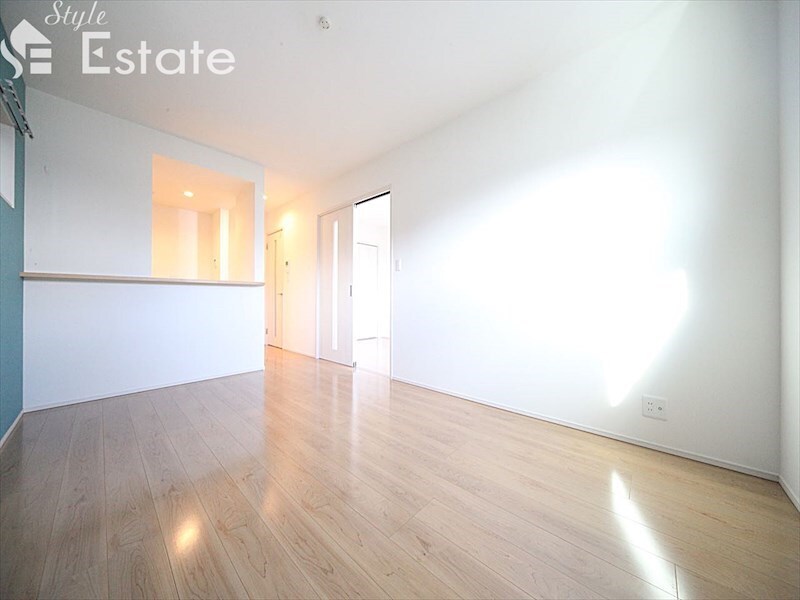 LUXE.STYLE辻町WESTの物件内観写真