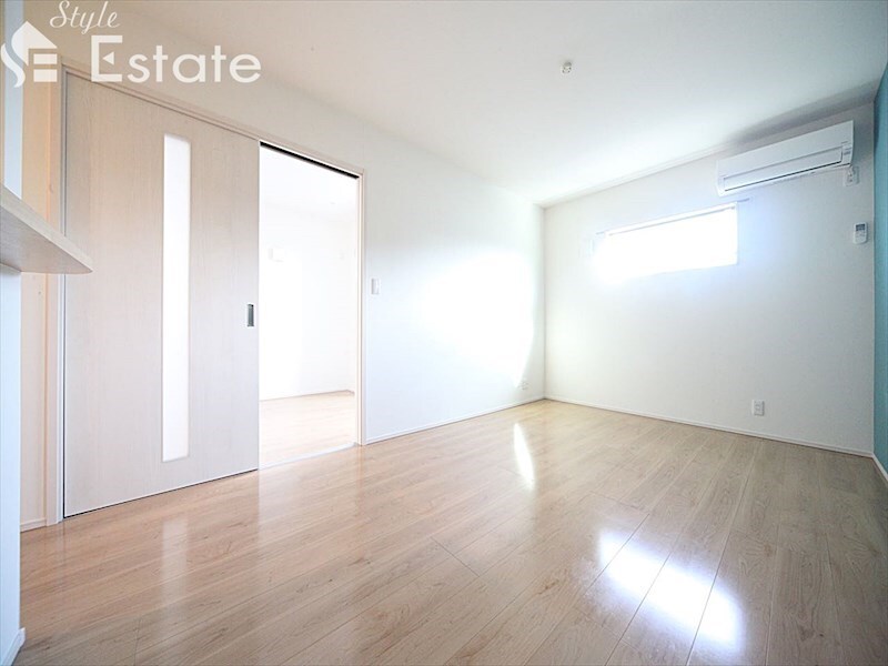 LUXE.STYLE辻町WESTの物件内観写真