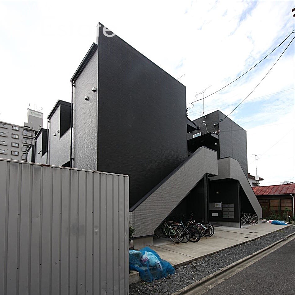 ラ　ヴィータ　フェリーチェの物件外観写真