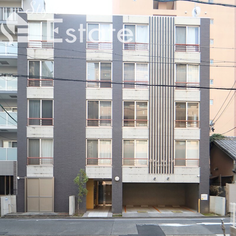 Branche上前津の物件外観写真