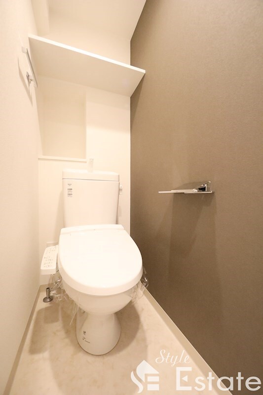 ディアレイシャス大須観音IIIの物件内観写真