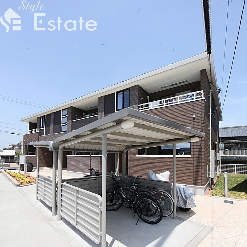 ル・リアンII　Westの物件外観写真