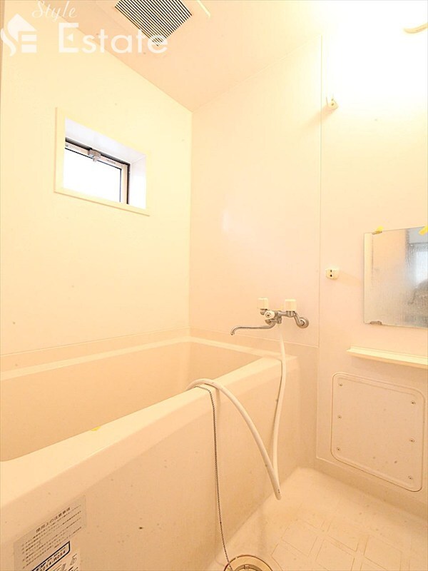 プリミエール上飯田南町の物件内観写真