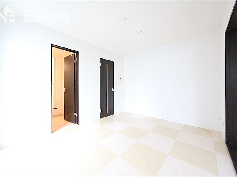 プリミエール上飯田南町の物件内観写真