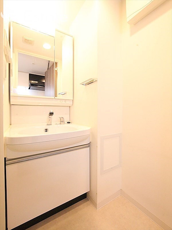 アデグランツ上前津の物件内観写真