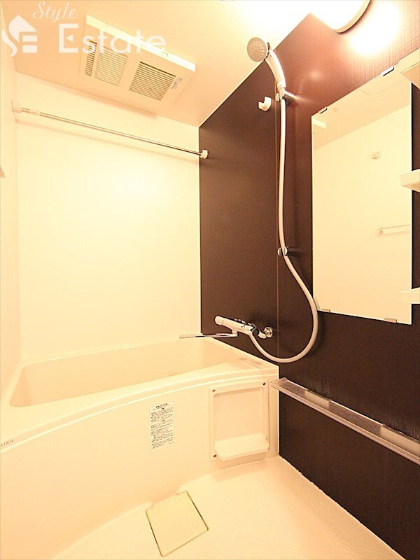 アデグランツ上前津の物件内観写真