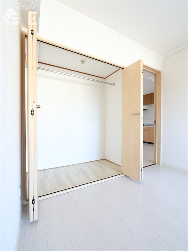 フォーシーズン御幸山の物件内観写真