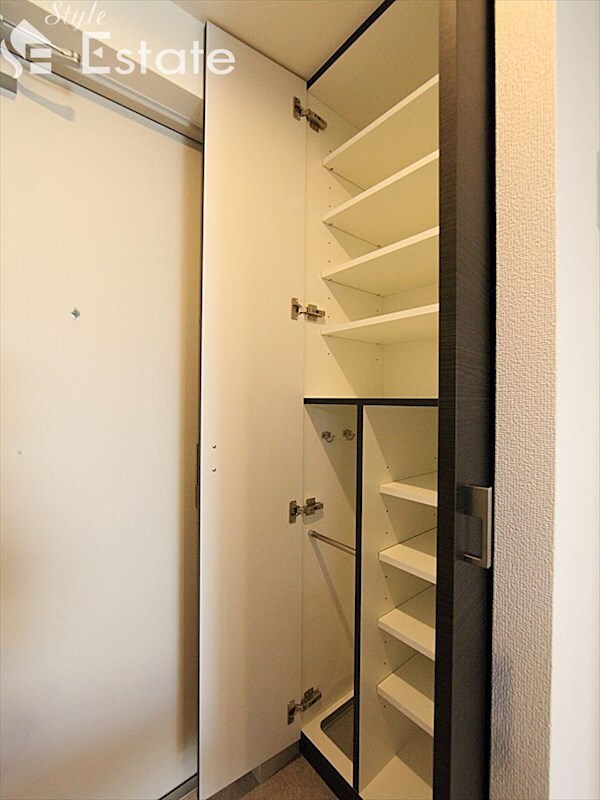 エステムコート名古屋平安通クチュールの物件内観写真