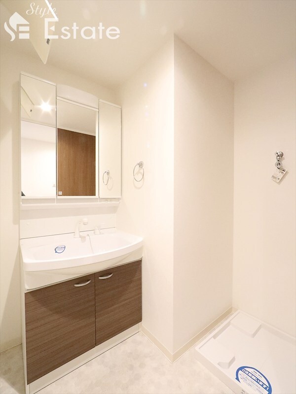 矢場町駅 徒歩7分 2階の物件内観写真