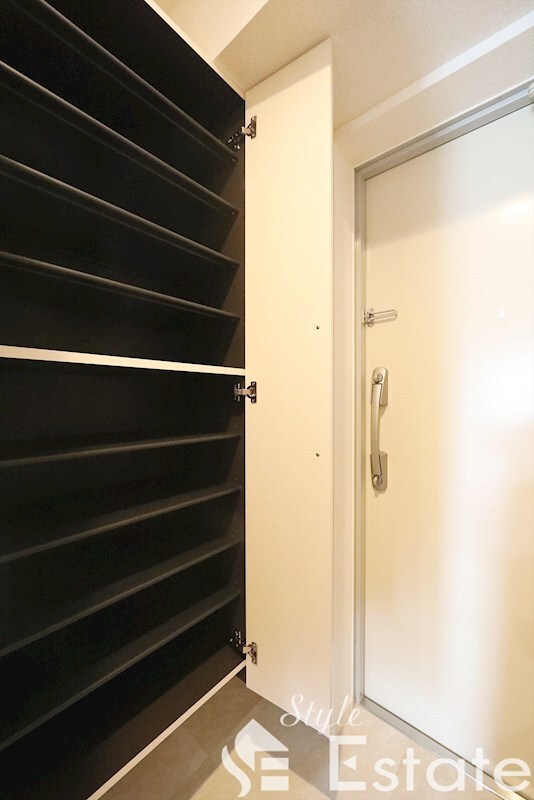 ホワイトメゾン新栄の物件内観写真