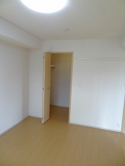 モデッサ芳野Sの物件内観写真