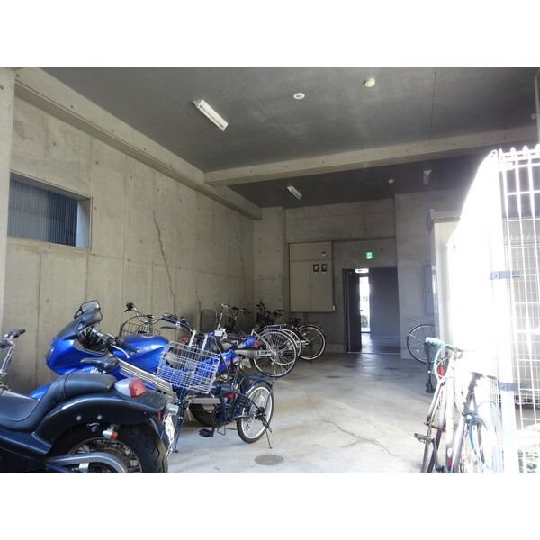 E-HOUSEの物件内観写真