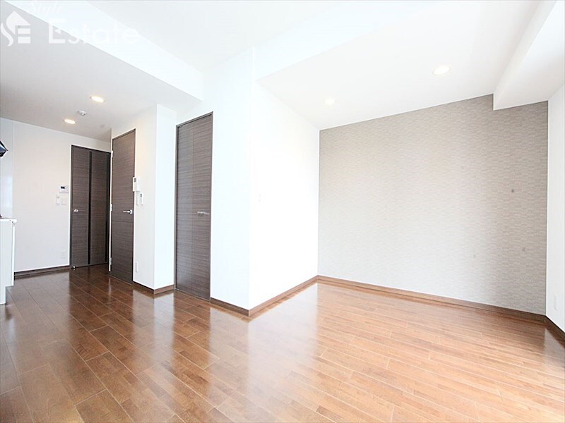 スティングレイつるまの物件内観写真