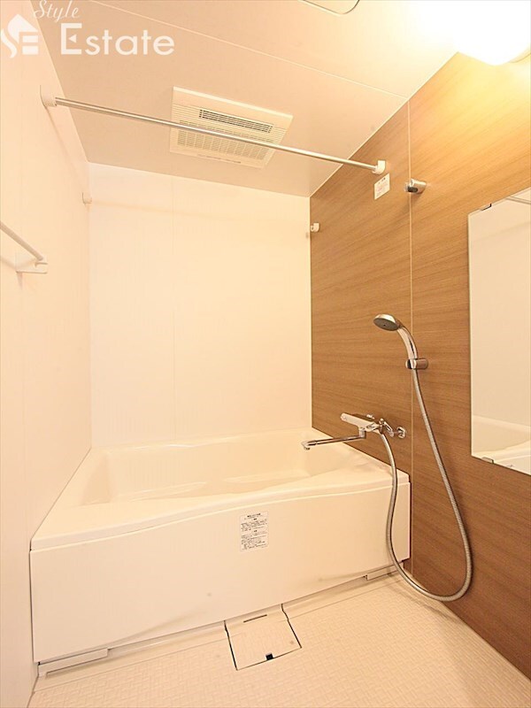 スティングレイつるまの物件内観写真