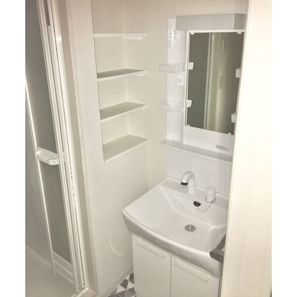 プライムコート栄生の物件内観写真