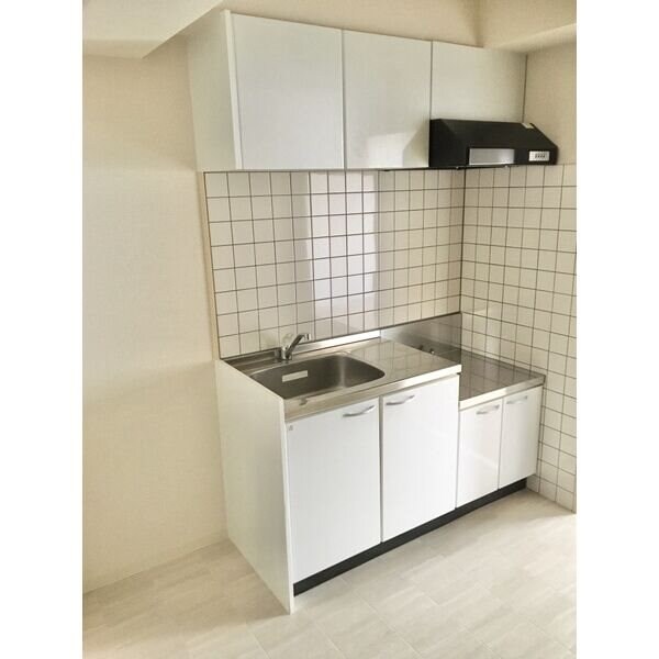 プライムコート栄生の物件内観写真